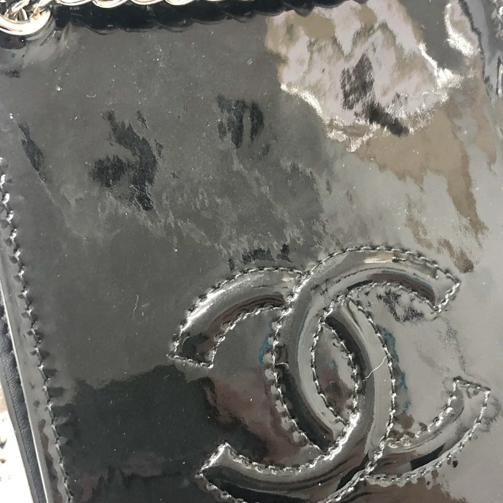 CHANEL Black Logo Shoulder Bag